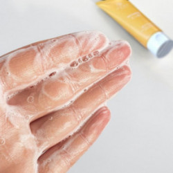 STAY WELL Vitamin C+B3 Cleansing Gel 130ml