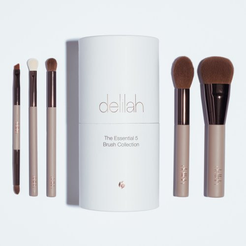 Delilah The Essential 5 Brush Collection Gift set