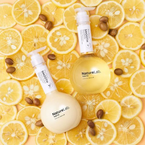 NatureLab Tokyo Perfect Smooth Shampoo 340ml
