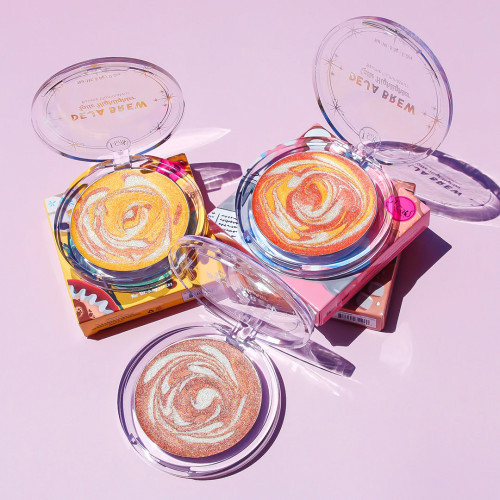 J.Cat Beauty Deja Brew Latte Highlighter Cafe Elevation