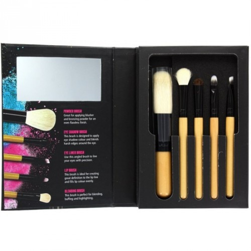 W7 Cosmetics W7 Brush With Me Set