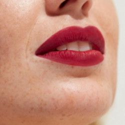 GOSH Copenhagen Velvet Touch Matt Lipstick 002 Matt Rose